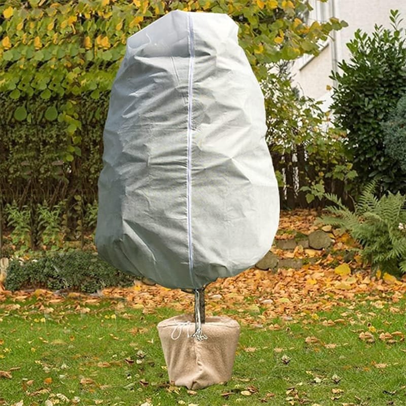 AgraHek Plant Cover Bags Product application scenarios Image 3 - agrahex.com