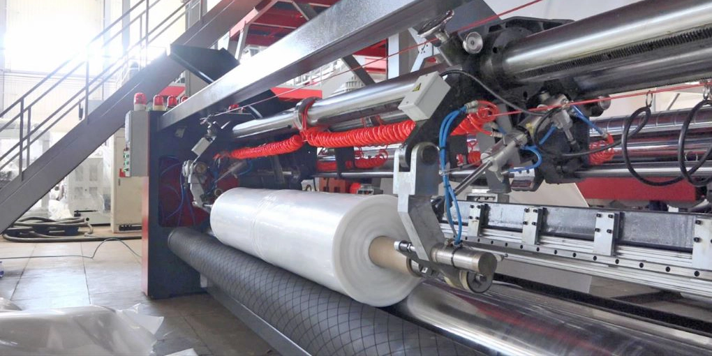 Read more about the article The processes for producing Agricultural Greenhouse Plastic Film are blow molding and cast film. What is the difference between the two?